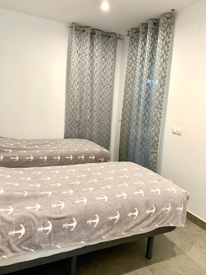 Ferienwohnung Edifici Valeria Empuriabrava Exterior foto